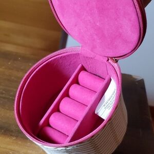 Jewelry Box Zipper Storage Travel Jewel Case Rings Necklaces Bangle Bracelet